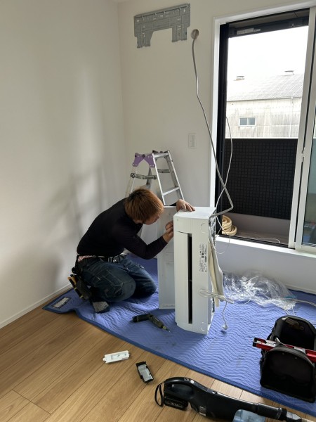 エアコンの設置工事